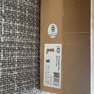 Great condition classic chestnut suede boots size 9